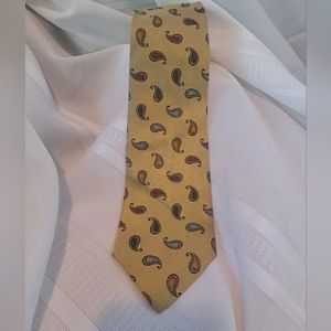 Jos. A. Bank Gold Paisley Silk Neck Tie Long 60"L. X 3.75"W Blue and Purple